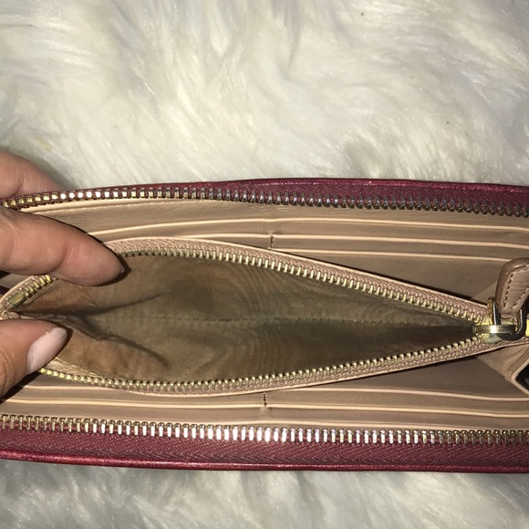 AUTHENTIC PRADE LONG GOLD TONED ZIP WALLET - Picture 10 of 15